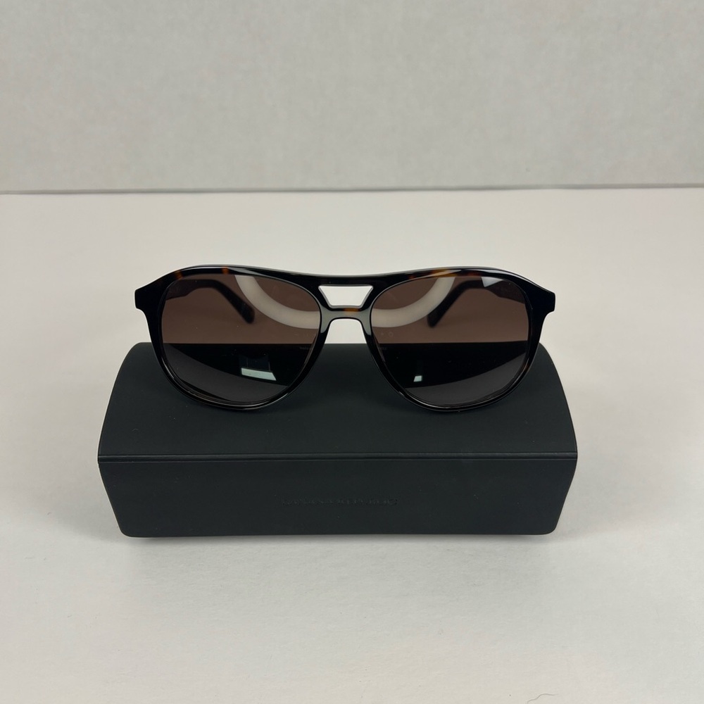 Banana Republic Dark Havana Tortoise Sunglasses